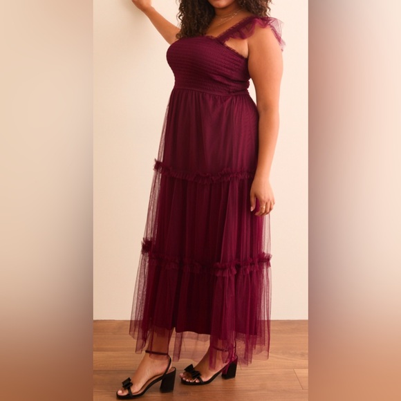 ARULA Dresses & Skirts - Arula Eileen burgundy gauze maxi dress, Arula size C, 3X